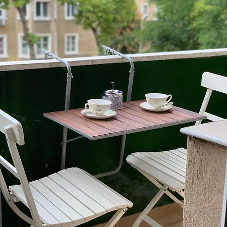 Cozy 1bd With Free Parking In The Area By Flat Mаnager アパート