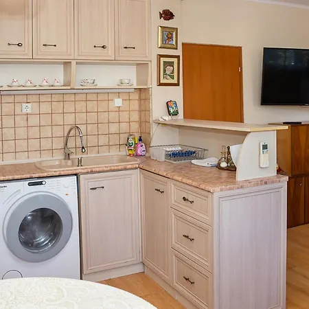 Διαμέρισμα Cozy 1bd With Free Parking In The Area By Flat Mаnager