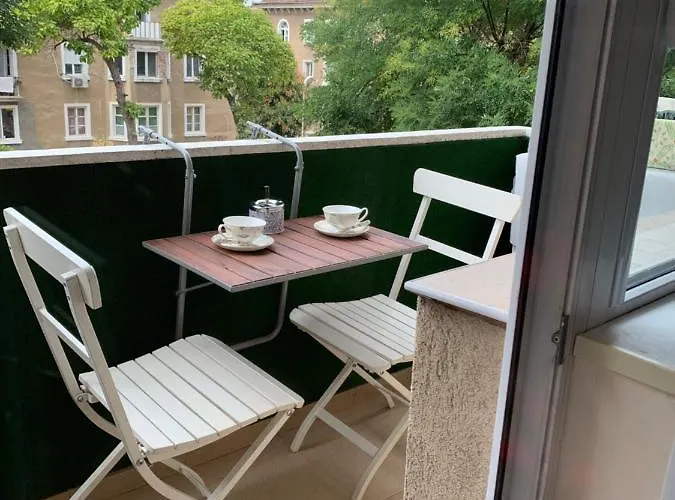 Cozy 1bd With Free Parking In The Area By Flat Mаnager Apartment